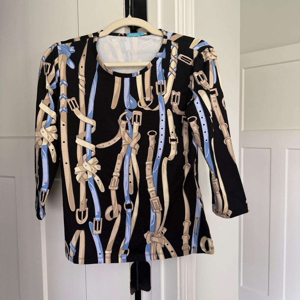 J. McLaughlin black belt print Catalina Crewneck top